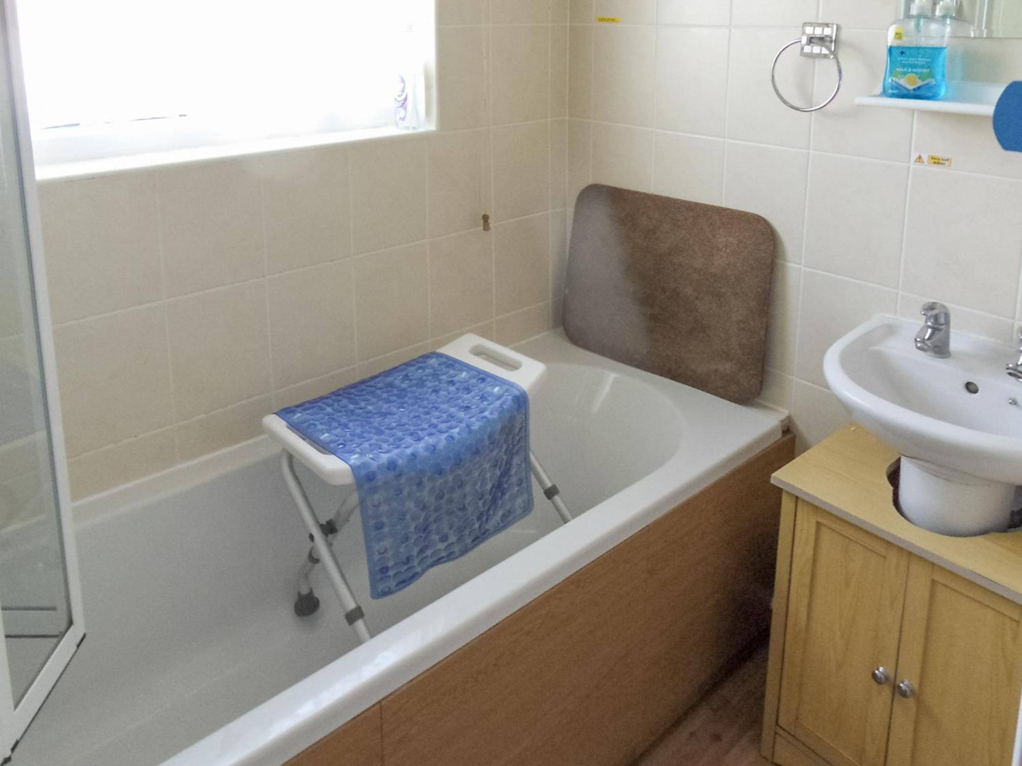 Hollyhocks Villa Walcott  Ngoại thất bức ảnh